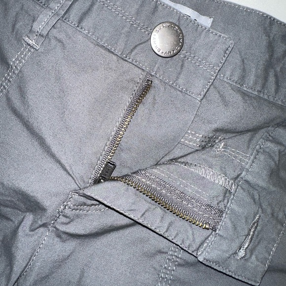 Women’s DKNY shorts size 4 gray color - Picture 4 of 8